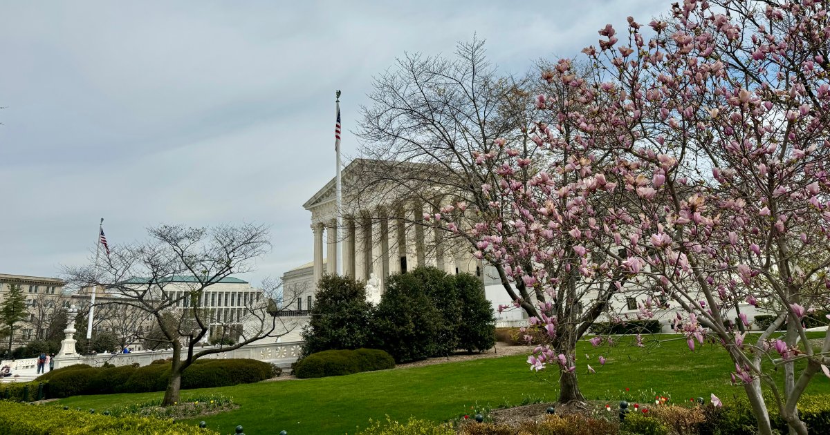 Opprop fra amerikanske jusprofessorer: «We Are in a Constitutional Crisis»