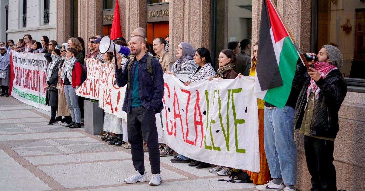 Palestina-demonstranter frikjent for bøter etter Norges Bank-demo