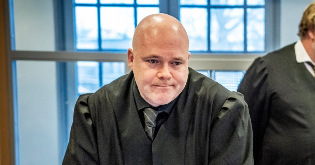 Siktet advokat nekter straffskyld etter anklage om å ødelegge bevis