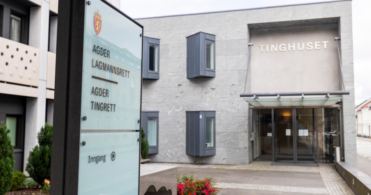 Tidligere politibetjent i Agder tiltalt for grov korrupsjon og grov utpressing