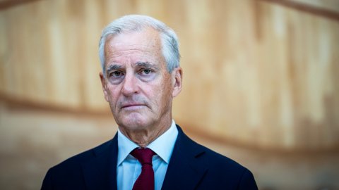 Regjeringen samles klokken 11.30 til ekstraordinært statsråd